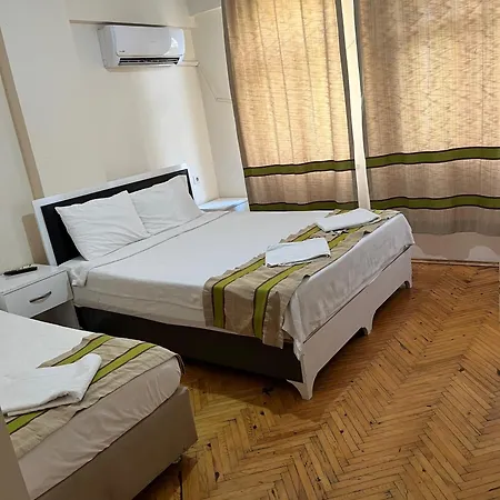 Mimoza Aparthotel 3*