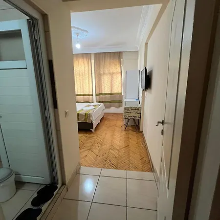 Mimoza Lejlighedshotel 3*